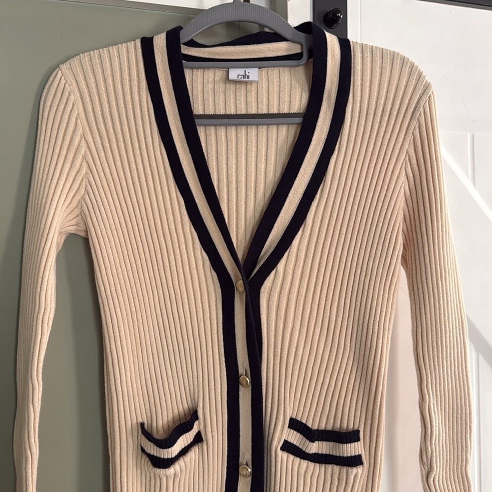 CAbi Radcliffe Sweater - Picture 3 of 11